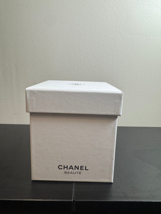 Chanel Snow Globe (New/GWP)