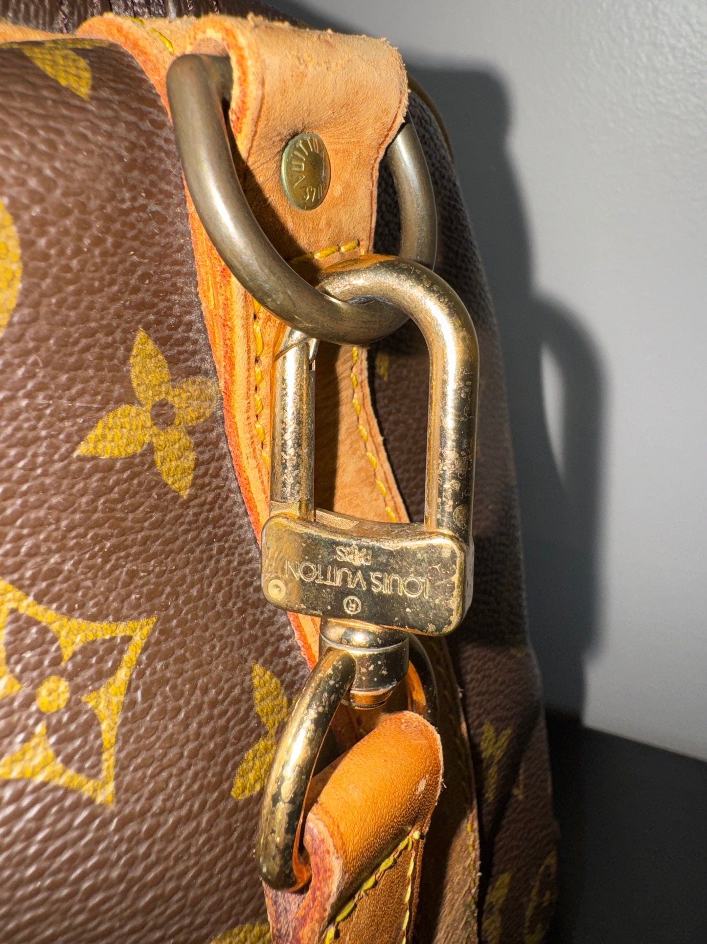 Louis Vuitton Monogram Keepall Bandouliere 50
