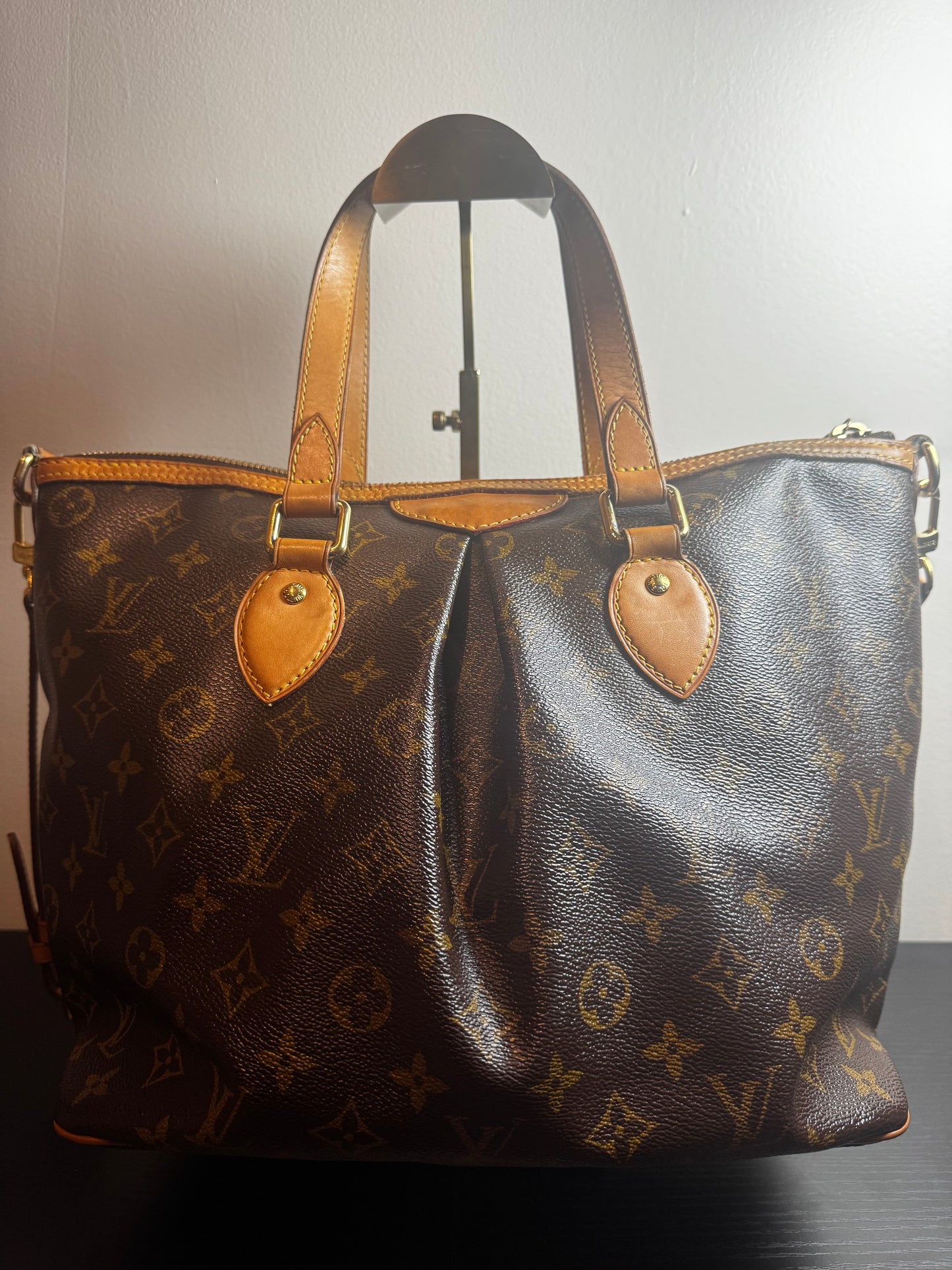 Louis Vuitton Monogram Palermo